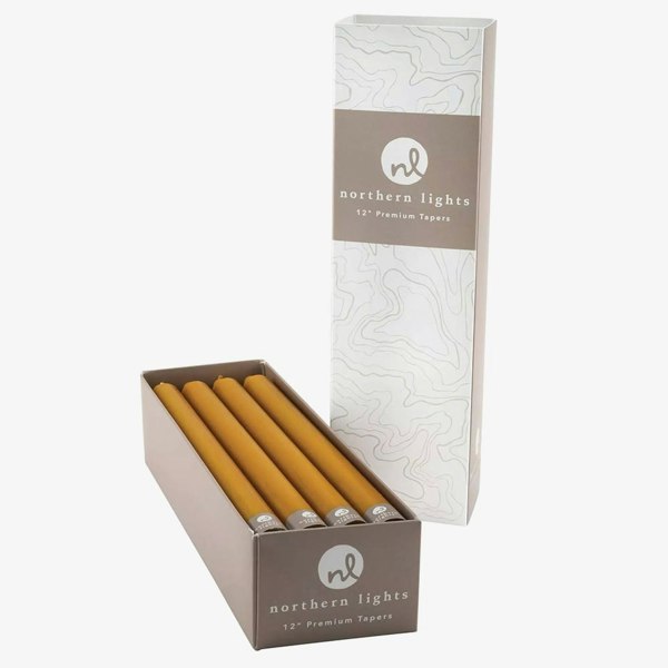 T. H. Baker Northern Lights 12 Pack Lilac Caramel Candles NL146