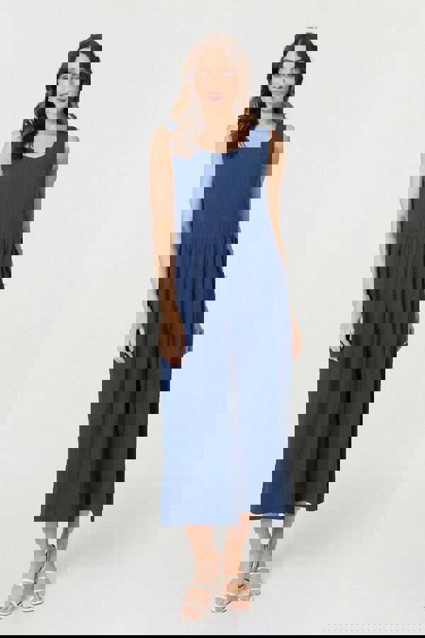 Indigo | Relaxed Sleeveless Wide Crop Jumpsuit : Model is 5'9"/175 cm and wears UK8/EU36/US4/AUS8
