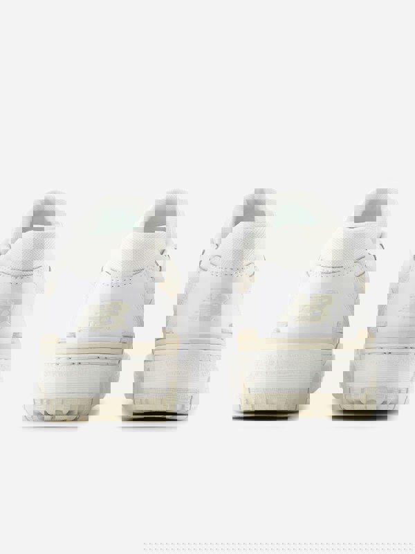 New Balance Kids 550 Trainers in White