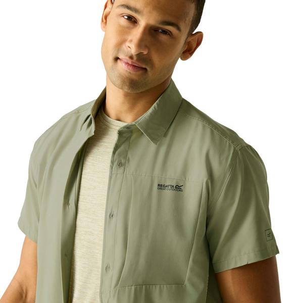 Regatta Mens Travel Light Anti-Insect Short-Sleeved Shirt - Sage Green - 