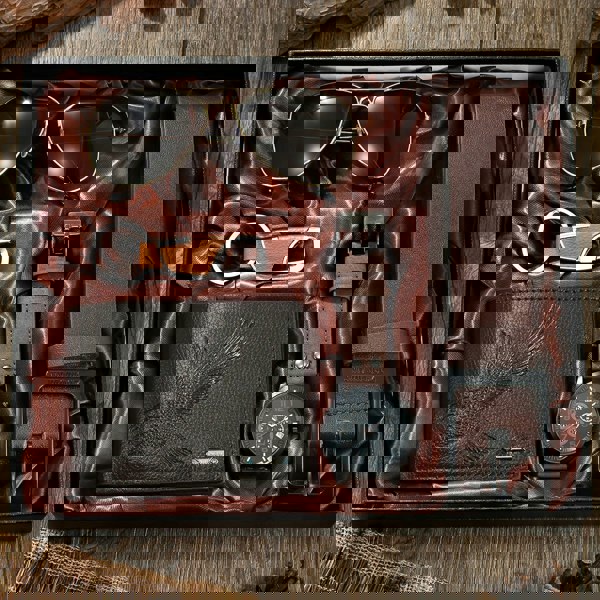 smartbies Men's 5-in-1 Luxury Gift Set: Father's Day Gift Set - Perfect Gift for Men Professional & Stylish Men