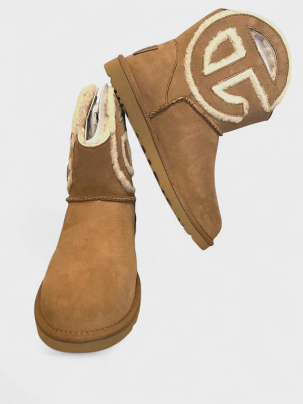 UGG x Telfar Logo Mini Boot Chestnut - Mens
