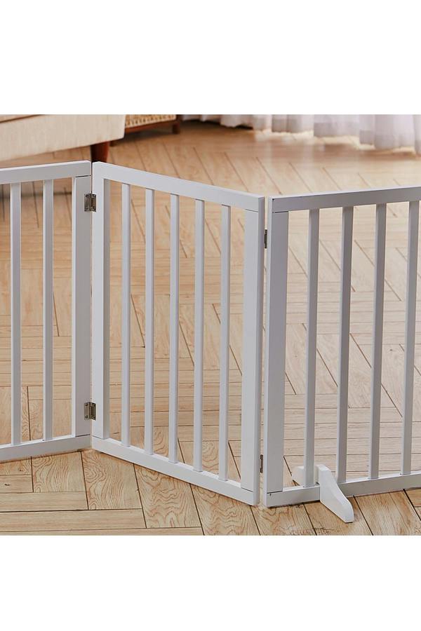Living and Home 3-Panel Wooden Foldable Pet Door, Dog and Cat Fence, Child Safety Indoor Durable Independent Fixed Footstool