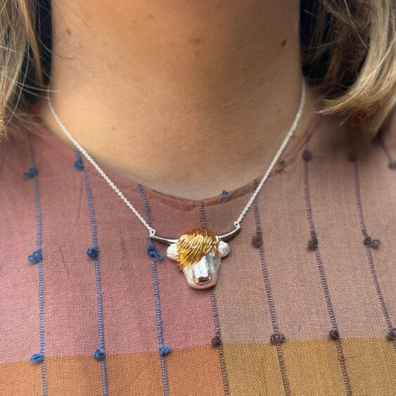 Reeves & Reeves Super Highland Cow Necklace