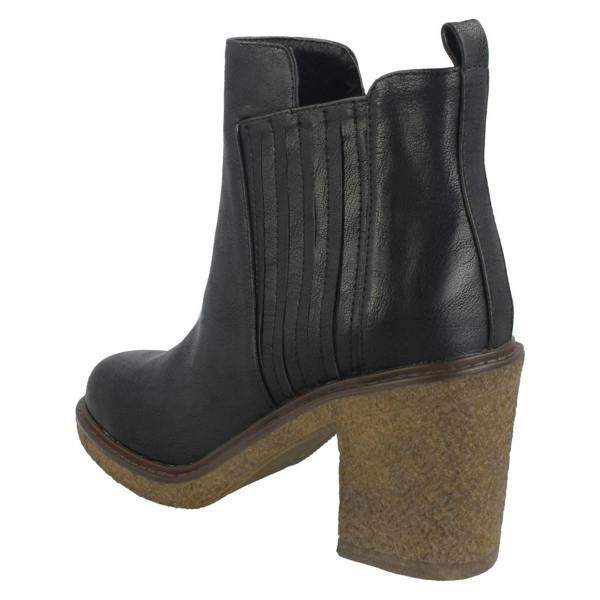 Down to Earth Ladies Down To Earth Ankle Boots F50958