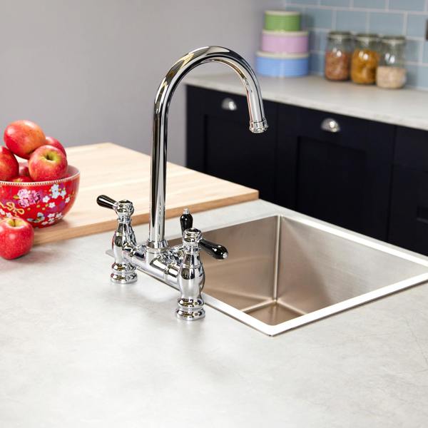 Flode klas | Traditional Bridge Style 3 in 1 Instant Boiling Tap | Black Ceramic Levers | Polished Chrome Finish