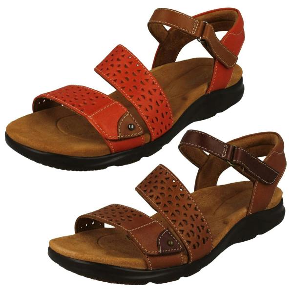 Clarks Ladies Clarks Cut Out Detailed Strappy Wedge Sandals Kitly Way