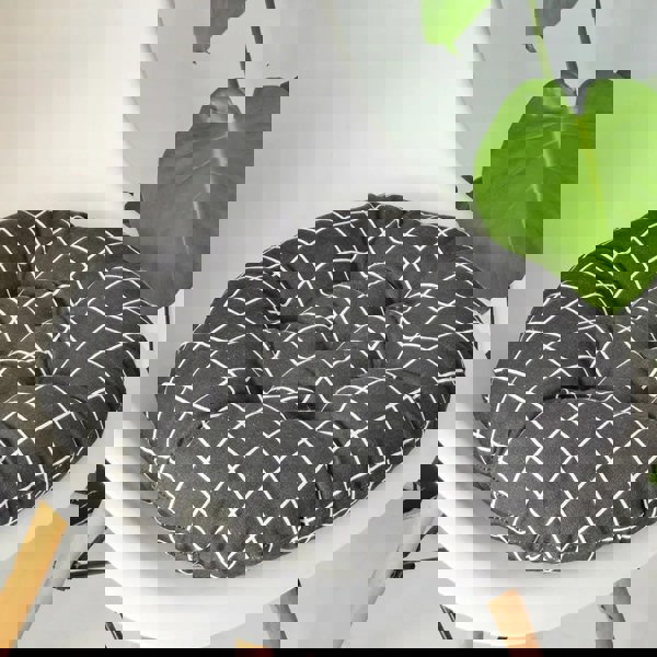 Anyhouz Anypillow Black Grid Pattern Soft Seat Cushion