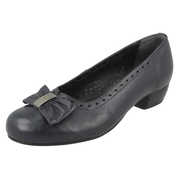 Da Bella Ladies Da Bella Slip On Court Shoes Judith