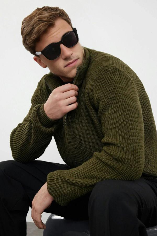 WOVCOR Regular Fit Half Turtleneck Zippered Men's Sweater