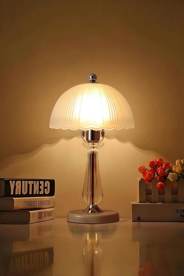 Living and Home Crystal Table Lamp with Scalloped Lampshade