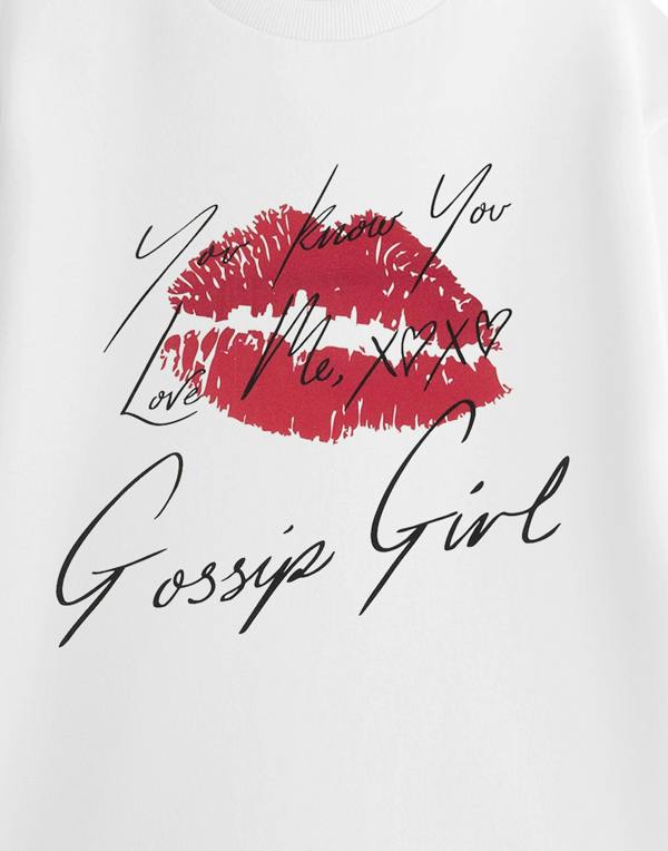 Gossip Girl Womens White You know you love me tee Short Sleeved T-Shirt