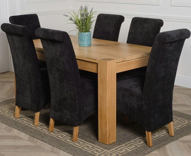 That's Furniture Kuba Medium Oak Dining Table with Montana Fabric Chairs