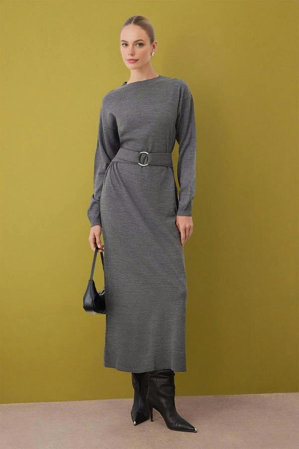 WOVCOR Knitted Dress with Metal Belt Accessory