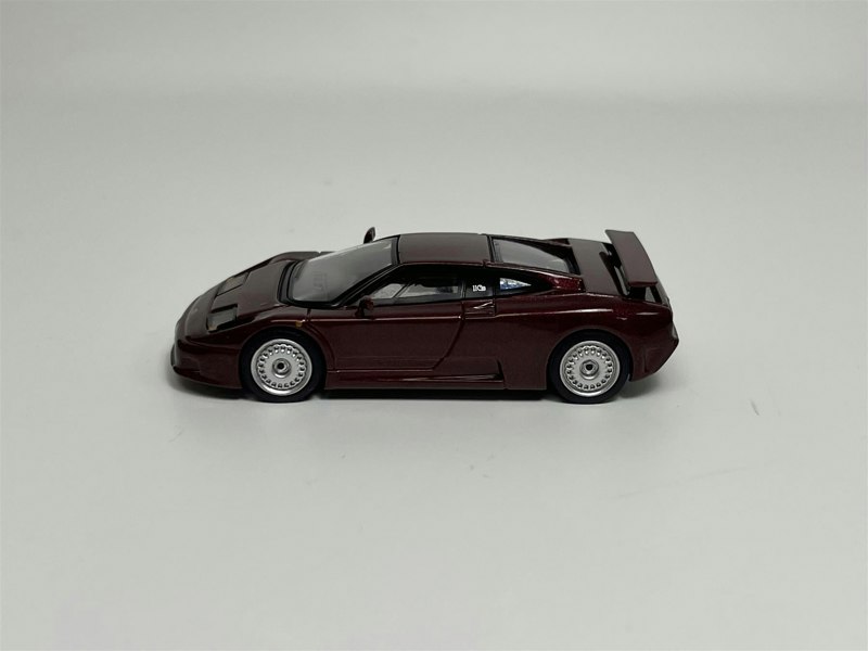 Mini GT Bugatti EB110 GT Dark Red Metallic LHD 1:64 Scale MGT00806L