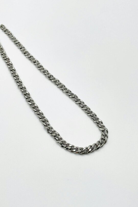 SVNX Woven Chain Necklace in Silver