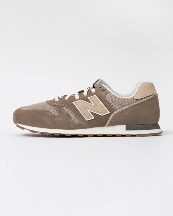 side view of New Balance 373 Mens Trainers in Timber Wolf