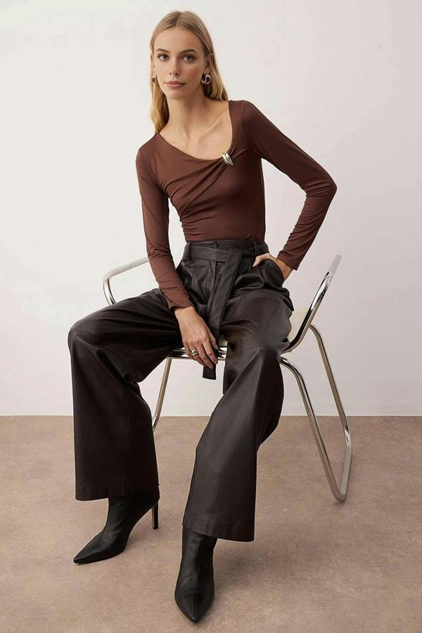 WOVCOR Knit Bodysuit with Accessory Detail