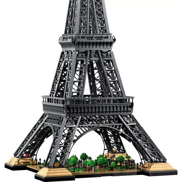 LEGO Eiffel Tower 10307
