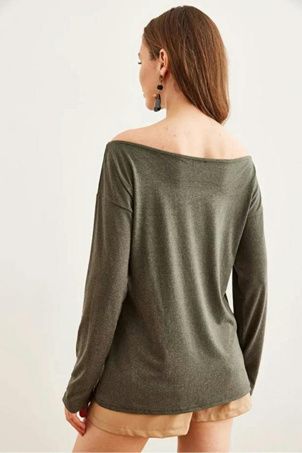 Hoxton Gal Boat Neck Wool-Viscose Draped Jumper