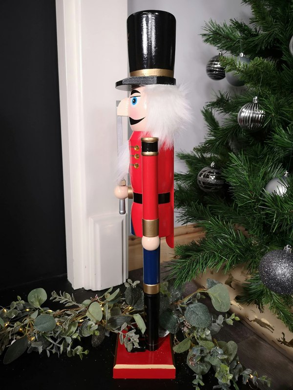 Samuel Alexander 60cm Traditional Wooden Christmas Nutcracker Soldier Decoration with Red Body