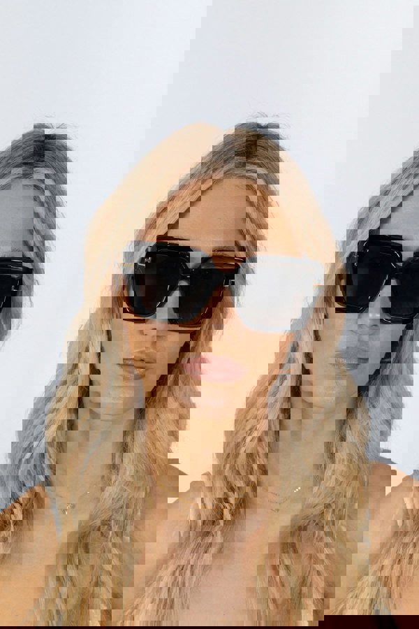 SVNX Bold Square Sunglasses in Black