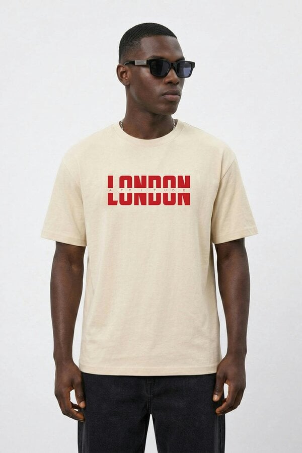 London Attitude Essential Split Red Graphic Premium Organic Cotton T-Shirt - Natural