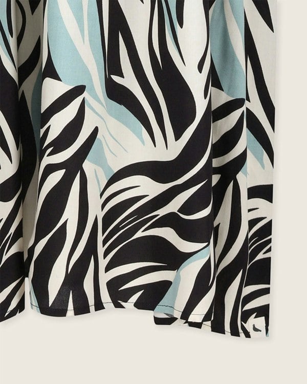 Zuri Multicolour Zebra Twirl Print Multifunctional Maxi Skirt- image 6