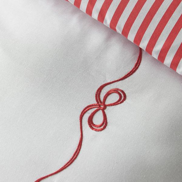 Catherine Lansfield Bow Embroidery Duvet Cover Set White / Red