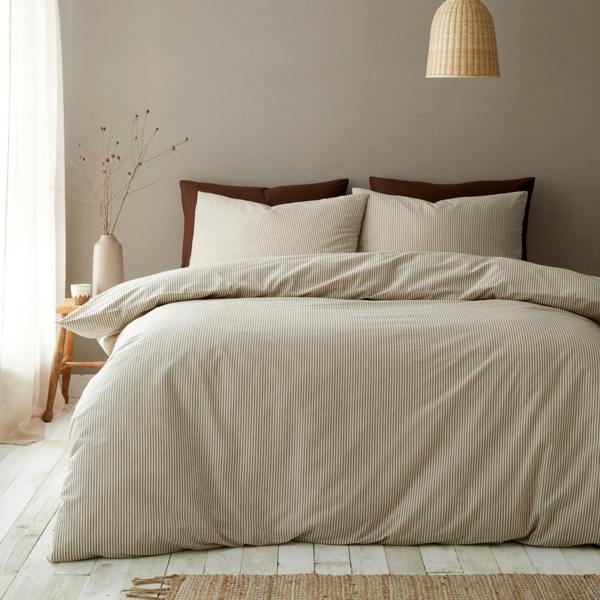 Pineapple Elephant Cotton Rich Narrow Woven Stripe Duvet Cover Set Mole