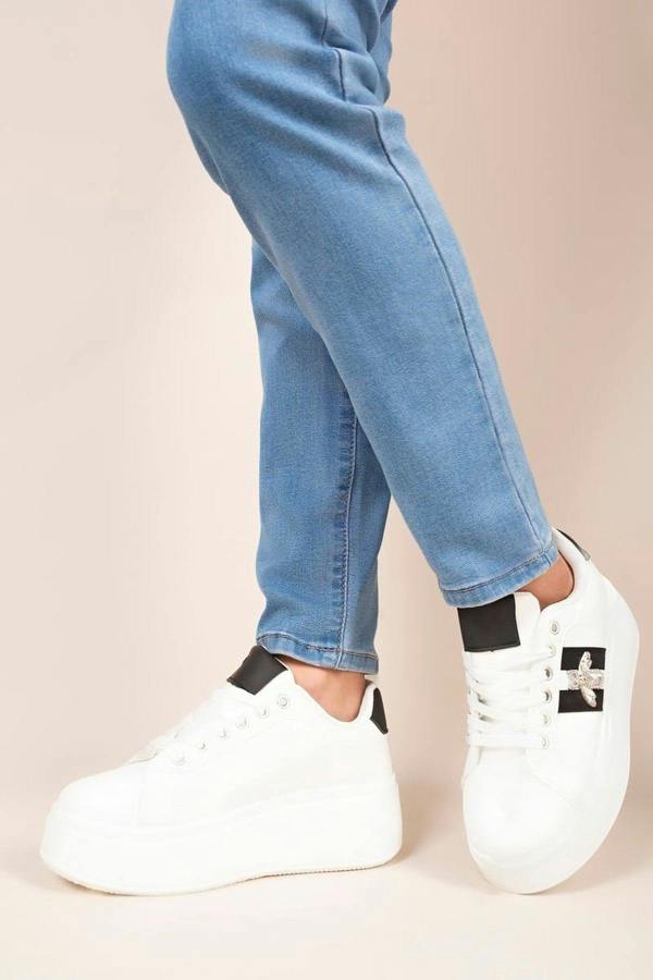 Sarina Chunky Glitter Detail Trainers With Bee Charm - White