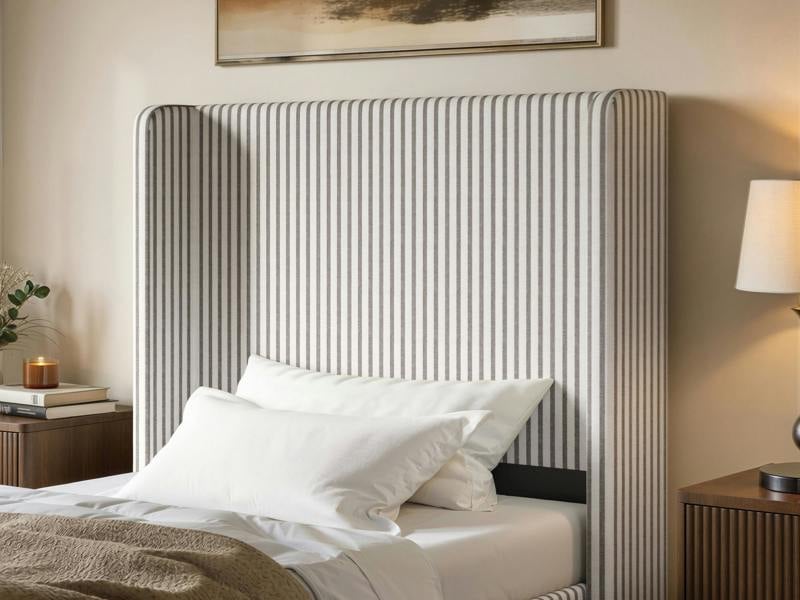 SOLACE+CO Jovanna Bed with Winged Headboard
