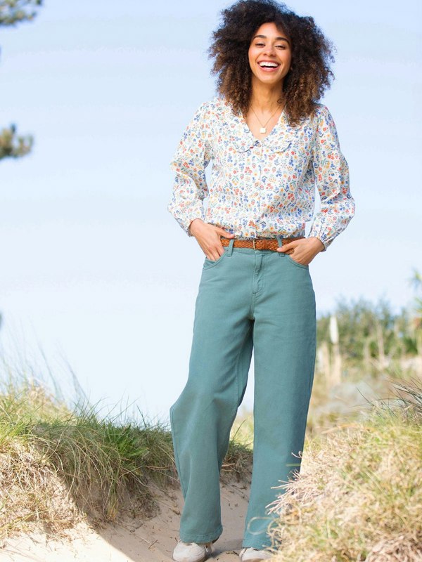 Kite Organic Crendell Dolly Collar Twill Blouse