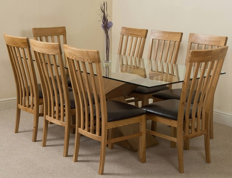 That's Furniture Valencia Oak Large Glass Dining Table & Harvard Oak Chairs