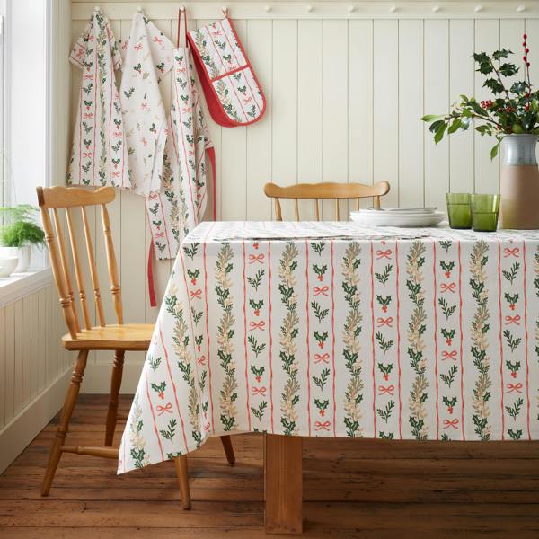 Catherine Lansfield Christmas Holly Stripe Cotton Table Cloth Cream / Red
