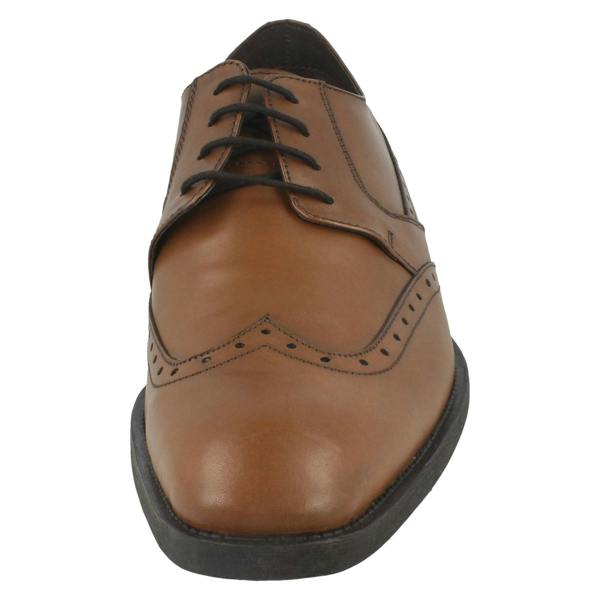 Maverick Mens Maverick Low Heel Lace Up Brogue Shoes