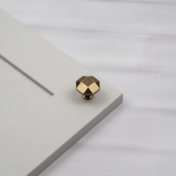 Handle & Home Antique Brass Octagonal Knobs