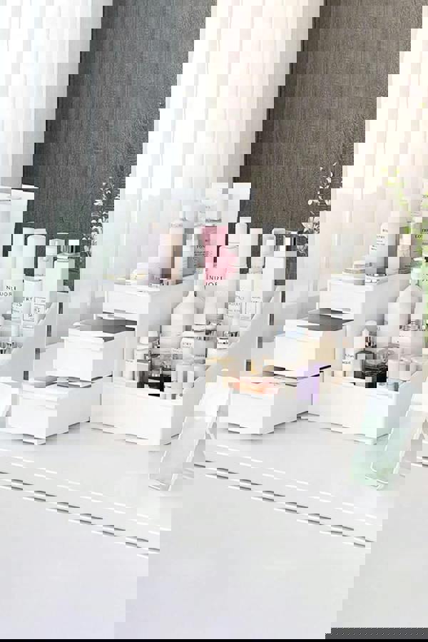 Living and Home Makeup Organizer with Multi Compartments and Drawers