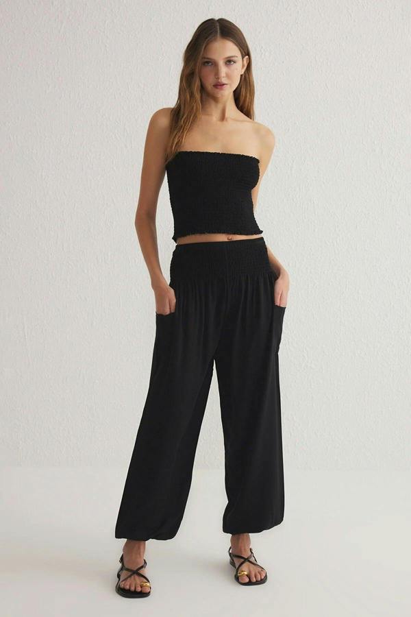Hoxton Gal Woven Harem-Style Pants with Elasticated Cuffs