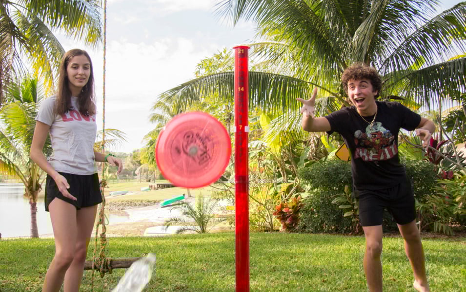 Water Sports Lighted Deluxe Poles Game