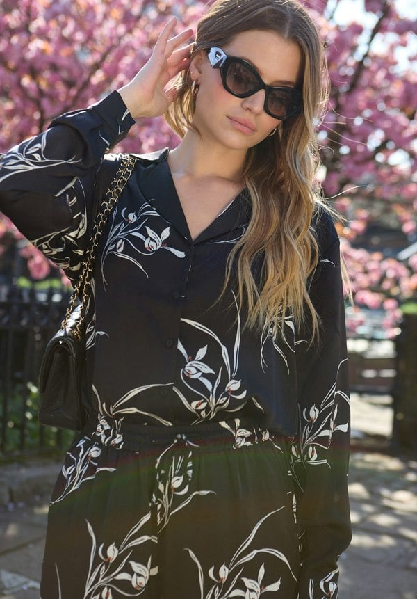 Lillibet Large Floral Print Shirt In black- image 1