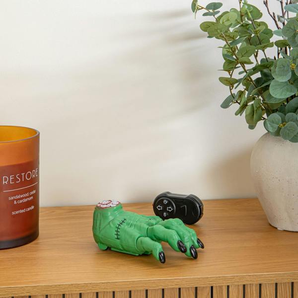 Samuel Alexander 17cm Battery Powered Green Grizzly Moving Halloween Hand with LEDs
