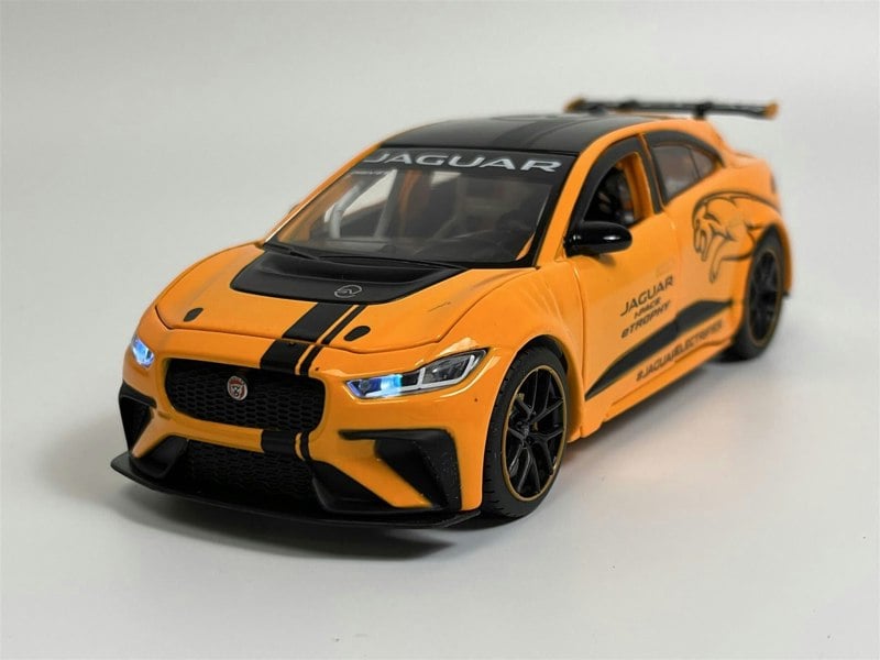 Tayumo Jaguar I Pace E Trophy LHD Light & Sound Orange 1:32 Scale - 32110012