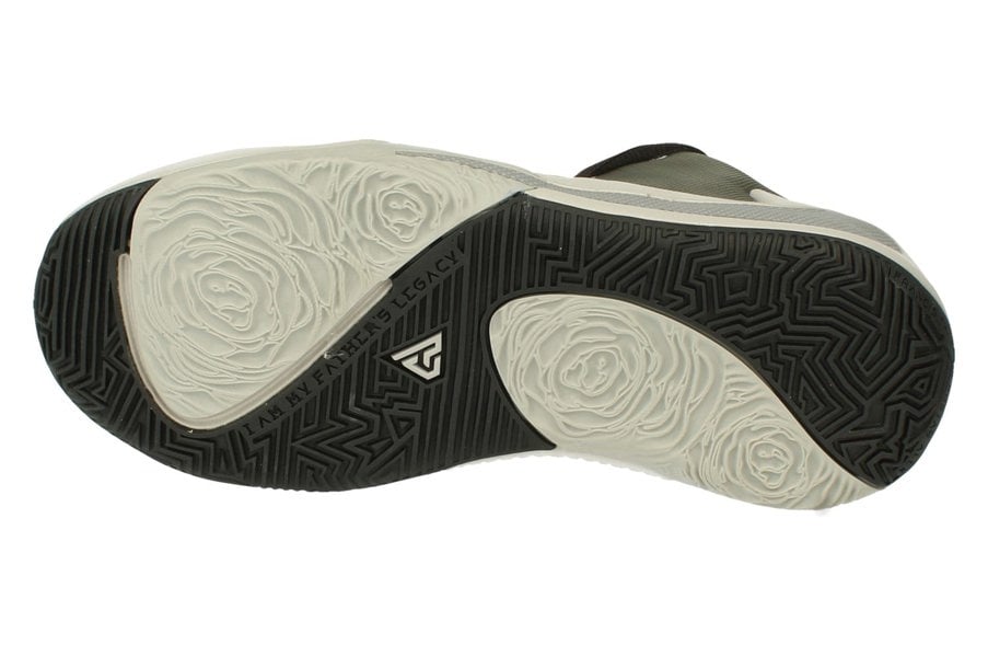 Nike Freak 1 GS Basketball Trainers Bq5633  050 - Smoke Grey Metallic Silver 050 - Photo 4