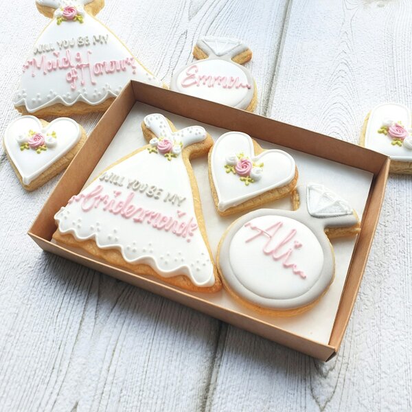 The Cookie Collaboration Hand-iced, Personalised Bridesmaid/Maid of Honour/Flowergirl Cookie LETTERBOX GIFT