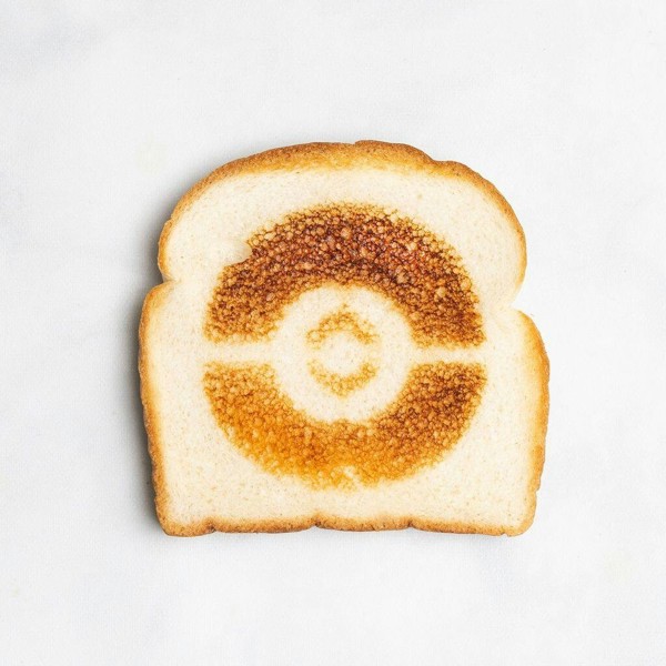 Venom Pokémon Poké Ball 2-Slice Toaster with Reheat and Defrost
