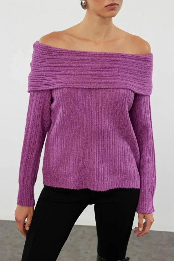 Hoxton Gal Oversized Flared Sleeve Knit Sweater