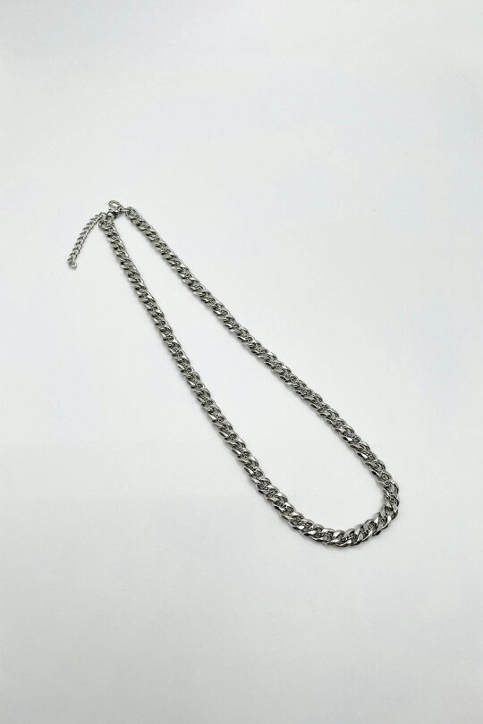 SVNX Woven Chain Necklace in Silver