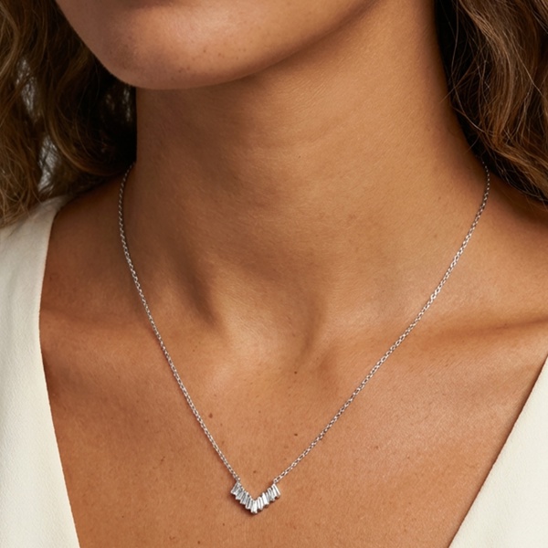 MUCHV Dainty Baguette Bar Necklace