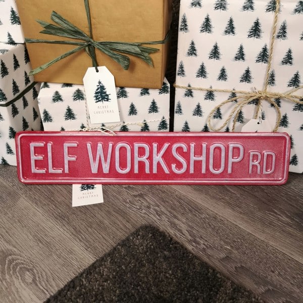 Samuel Alexander 50cm Indoor Outdoor Red Metal Elf Workshop Rd Sign Hanging Christmas Decoration